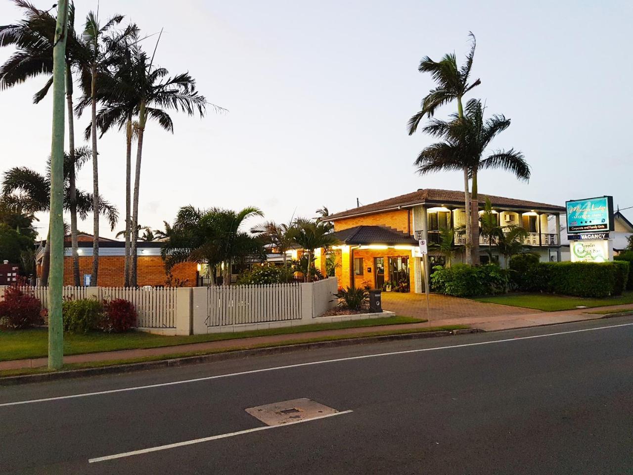 Miners Lodge Motor Inn Mackay Exterior photo